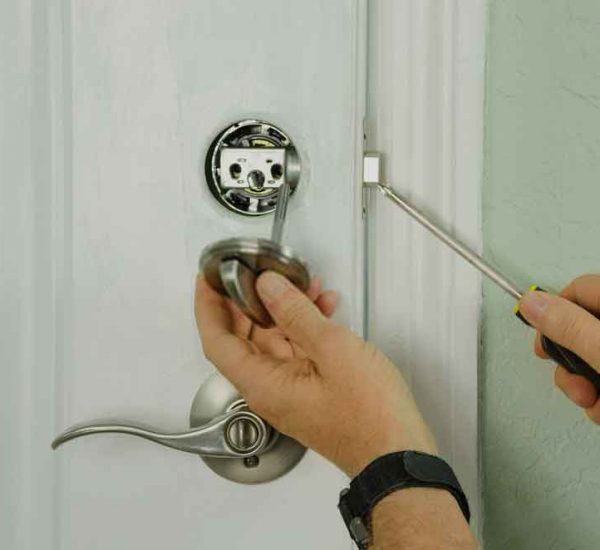 lock-change-2 lock-change-2